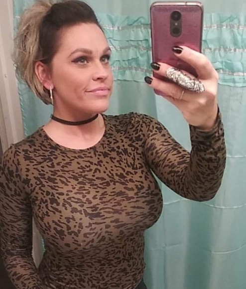 Meet your Posher, Shawna - Picture 3 of 8